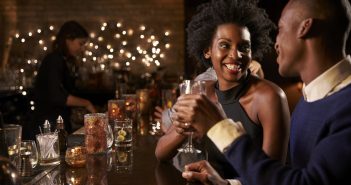 10 Good First Date Questions To Ask A Girl Or Guy 10 Good First Date Questions To Ask A Girl Or Guy