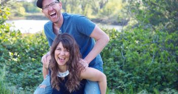 Mindy & Joshua: “Trust the online dating process, but more importantly, trust God!”